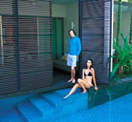 Walk-in pool at Twinpalms Phuket