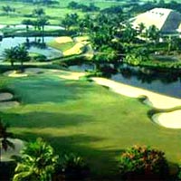 Golfing in Manila, Southwoods