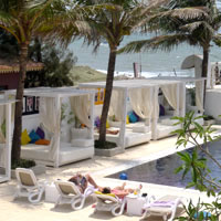 Goa hip hotels, Park Holiday Beach Resort pool