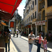 Macau guide to family fun, street in old quarter