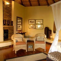 Luxury safari hotel, Tuningi