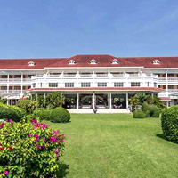 Hua Hin fun guide - Centara Grand is a heritage pick for families