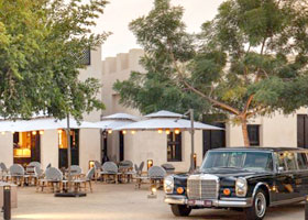 Al Bait Sharjah arrival, vintage Mercedes