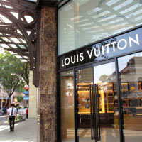 Saigon shopping, Louis Vuitton store on Dong Khoi