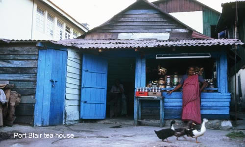 Port Blair tea house / photos: Catharine Nicol
