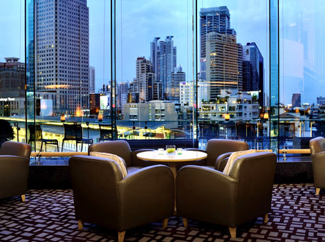 Zest Bar - city views with a small alfresco hangout