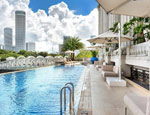 Breezy poolside at The Fullerton Singapore