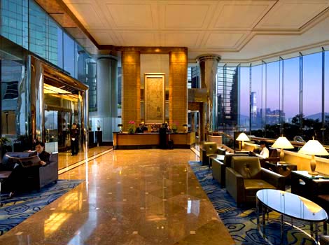 A top business hotel, the JW Marriott Hong Kong serves up a light-filled lobby with open views