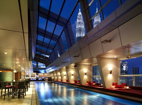 Stunning SkyBar at Traders, one of the best Kuala Lumpur business hotels