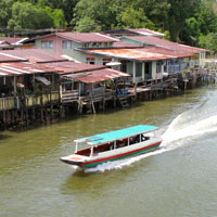 Brunei travel guide, Kampong Ayer river taxi