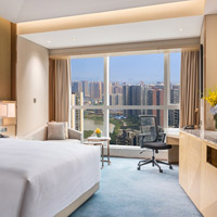 Hilton Chengdu is family friendly and with a large ballroom for major events
