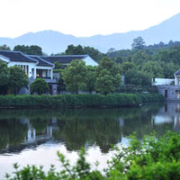 Fuchun Resort offers a countryside escape