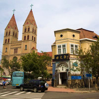 Qingdao guide for families, city cathedral