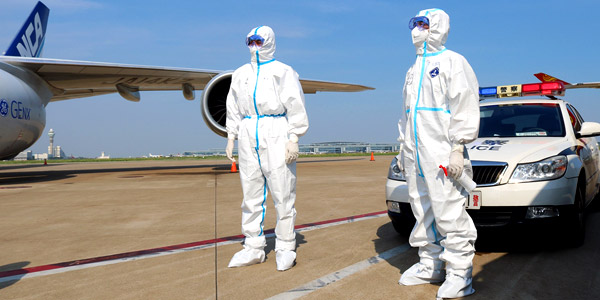 Shanghai immigration keeps watch on the tarmac