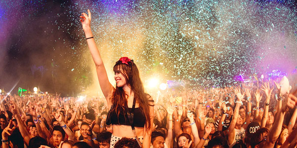 Swinging Singapore nightlife and electronic music festivals - ZoukOut