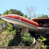 Bizarre hotels, Costa Verde hotel is in a B737 fuselage