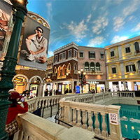 Macau casino hotels, Venetian Macao Grand Canal - our review Venetian vs MGM Cotai