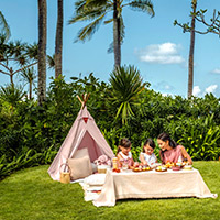 Bali child-friendly hotels, St Regis tent for kids