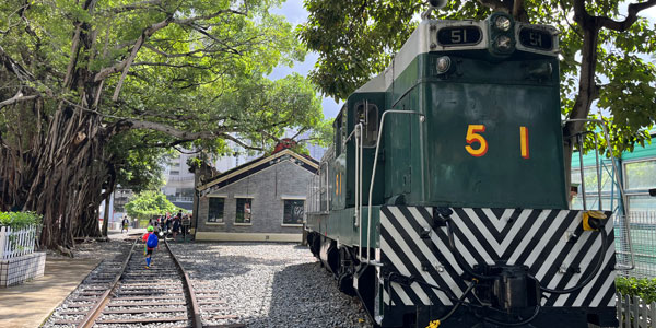 Hong Kong Railway Museum is a delight and popular with schoolchildren