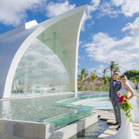 Bali resort weddings, Ayana Resort and Spa - Tresna Chapel for ceremonies