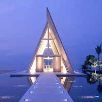 Bali resort weddings - Conrad Bali's Infinity chapel is a classy venue