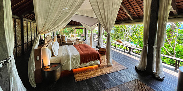Bali resorts sustainable stays review of luxury no-walls Buahan, a Banyan Tree Escape north of Ubud