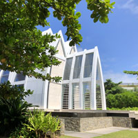 Bali resort weddings - Ritz-Carlton sea-fronting chapel