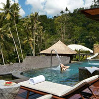 Mandapa Spa offers one of the most stunning riverside locations for massage and wellness