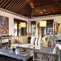 One of the best Bali boutique hotels, Tanah Gajah villas are Javanese in design
