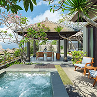 Umana LXR took over from Banyan Tree Ungasen - pool villa