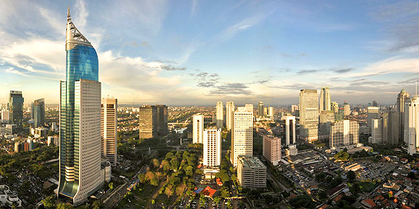 Jakarta business hotels review and shopping guide