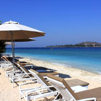 Mahamaya Boutique Resort beach on Gili Meno island
