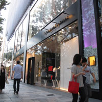 Tokyo shopping for brands at Omotesando