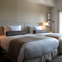 New Tokyo business hotels, Palace Hotel pastel room