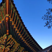 Seoul guide, Deoksugung Palace building detail