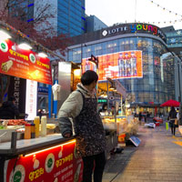 Seoul shopping, Myongdong for food and skincare deals