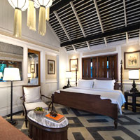 Luxury Luang Prabang hotels for destination weddings, Rosewood room