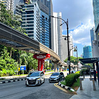 Jalan Sultain Ismail at the Eid holidays is remarkably devoid of traffic