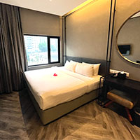 KL budget hotels, MOV is very compact but offers a great location; the fussy will prefer the more classy KL Journal close by