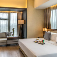 Makati business hotels, I'M Hotel room
