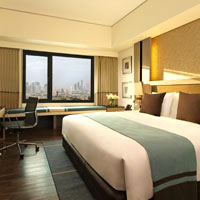 Seda is good value Manila business hotel in BGC, Fort Bonifacio district