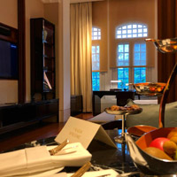 Singapore luxury hotels, Capitol Kempinski suite