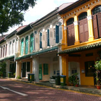 Emerald Hill off Orchard has restaurants and pubs