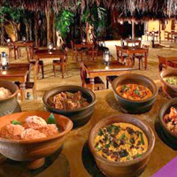 Sri Lankan curry meal in Colombo, Nuga Gama at Cinnamon Grand