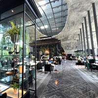 Best Bangkok luxury business hotels review -  Sindhorn Kempinski lobby