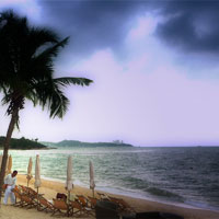 Pattaya fun guide, beach and monsoon skies