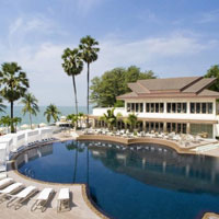 Pattaya resorts review, stylish Pullman pool