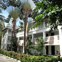 Phuket long-stays, Allamanda Laguna