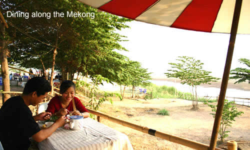 Dining along the Mekong / photo: Vijay Verghese